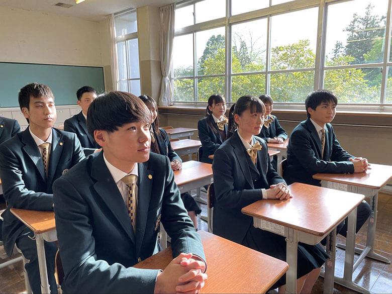 つくば秀英高等学校の授業風景1